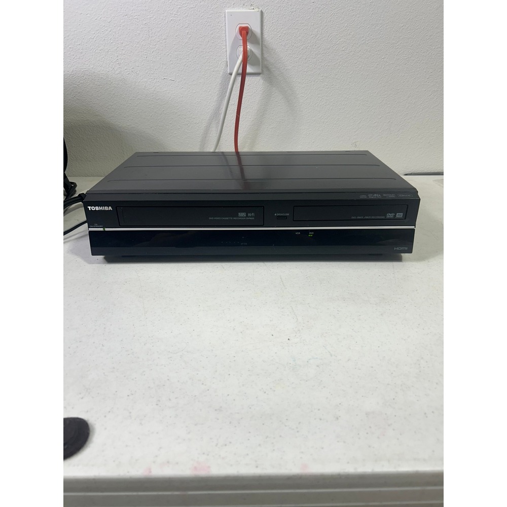 Toshiba DVR620 DVD VCR Combo Recorder HDMI 1080p Upscaling VHS Dubbing Black